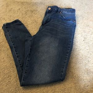 D. Jeans Skinny Jeans